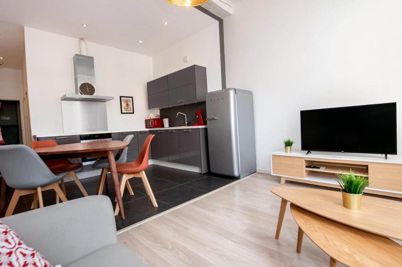 Les Cerisiers - Appart De Standing A Namur Centre Bagian luar foto
